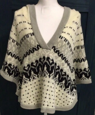 American Rag Cie Sweater Women M/L Cape - Image 1 of 4