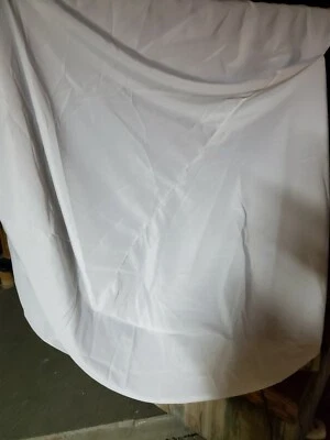 4 Ft White Fitted Tablecloth - Image 1 of 2