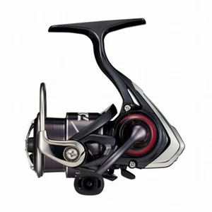 Daiwa 20 GEKKABIJIN X 2000S-P Light Salt Spinning reel From Stylish anglers - Picture 1 of 6