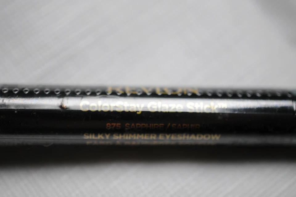 Revlon ColorStay Glaze Stick Silky Shimmer Eyeshadow Wonder Woman Sapphire Gilt - Image 1 of 1