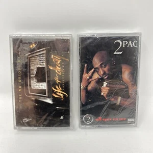 Lot If 2 Cassettes 2Pac And The Notorious B.I.G - Picture 1 of 6