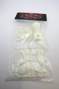 RC4WD 1/10 Scale Molded Driver Figure Parts Tree (Unpainted) [RC4 ZS-0190] - Picture 1 of 4