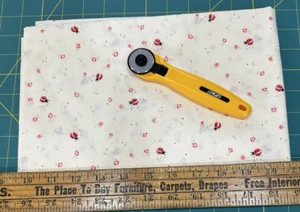 TINY LADYBUGS, TINY FLOWERS AND TINY BERRIES VINTAGE COTTON FABRIC - Picture 1 of 6