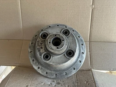 Cubo de roda traseira 68-74 Honda CB450 CL450 DOHC (2) OEM CB500T -W3 - Imagem 1 de 4