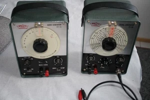 2 Signalgeneratoren Belco TY-75 und TY-85, aus 60er , gut erhalten, ungeprüft - Bild 1 von 6
