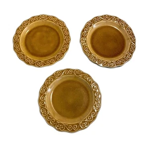 NUEVO Pier 1 Granja Maximalista Boho Mostaza Amarillo Bohemio Juego de 3 Platos  - Imagen 1 de 4