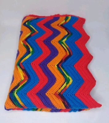 Cobertor de colo afegão de crochê arco-íris louco multicolorido 51 x 35 - Imagem 1 de 4