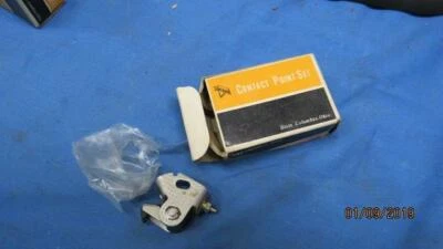 NOS SUZUKI GT380 550 750 72-77 PONTOS DE CONTATO LADO DIREITO #33170-31010 PP1091 - Imagem 1 de 4