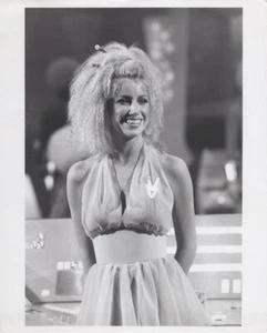 Suzanne Somers guests 1978 The Carpenters Space Encounters original 8x10 photo - Picture 1 of 1