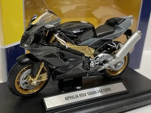 1:18 Aprilia RSV 1000R Factory Welly Legendary bikes Diecast Bike Motorcycle - Picture 1 of 5