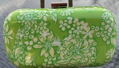 BOLSO CLUTCH RÍGIDO Lilly Pulitzer Limeade A Spring Thing falta correa Foto 1 de 3