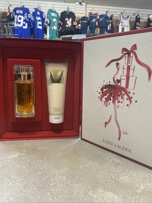 Estée Lauder Cinnebar Gift Set Eau De Parfum 1.7 Oz Body Crème 3.4 Oz  - Image 1 of 4