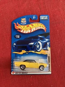 HOT WHEELS 1970 PLYMOUTH ROADRUNNER YELLOW  #110 NIB 2002 - Picture 1 of 4