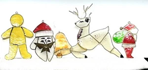 5 VINTAGE CHRISTMAS CAPIZ SHELL SUNCATCHER ORNAMENTS SANTA BELL DEER GINGERBREAD - Picture 1 of 9
