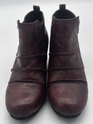 Maurices Women's Tammy Ankle Wedge Bootie Reddish Brown Zipper Light Lined Sz 11 - Image 1 of 4