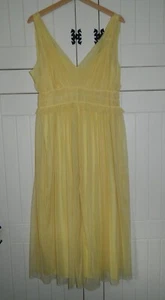 Vestido largo midi de tul amarillo de Zara talla M - En muy buena condición - Imagen 1 de 4
