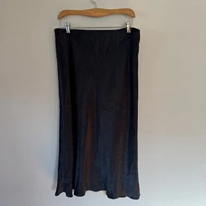 ARITZIA BABATON Black Crinkle Satin Midi Skirt Witchy Whimsygoth Fairy Core 16 - Picture 1 of 7