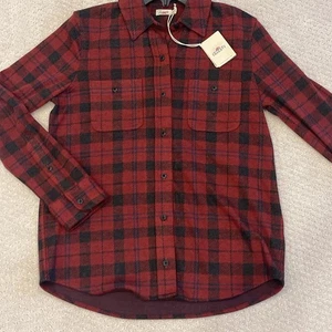 Faherty Women’s Sz XS Cherry Creek Red Paid Button Up Legend Sweater Shirt - Picture 1 of 11