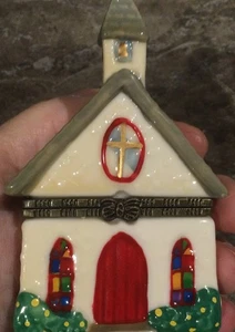 Vintage Porzellan Keramik emailliert Kirche aufklappbare Schmuckschatulle mit Chorsänger innen - Bild 1 von 10