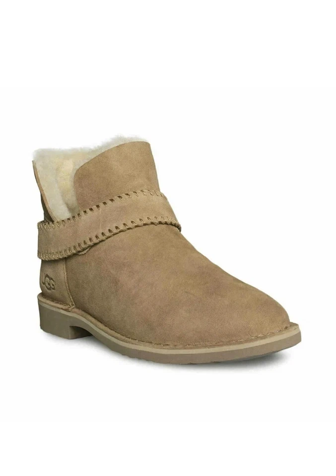 UGG Australia Womens McKay Closed Toe Ankle Cold Weather Chestnut Size 9.5 T21