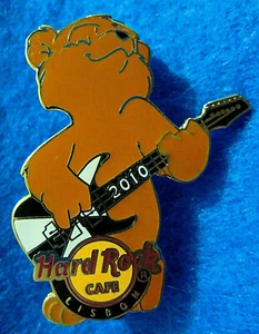 LISBON FLAG BEAR SERIES MUNICIPAL CIVIL USE B&W FLAG GUITAR Hard Rock Cafe PIN  - Picture 1 of 1