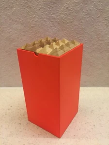 Pyramidenbox groß neonorange Henrik Ilfeldt Design H: 195 D: 200 W: 200 mm - Bild 1 von 10
