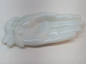 Vintage McKee Milchglas offene Hand Palme mit Blume weiß 5 x 2,5 Zoll - Bild 1 von 6