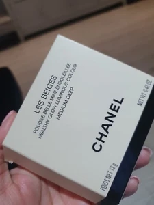 Chanel Les Beiges Healthy Glow Luminous Colour Medium Deep 12g - Picture 1 of 14