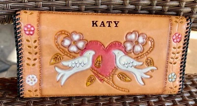 Cartera sin asas vintage de cuero corazón paloma flores pintadas tooled hippie boho katy Foto 1 de 4