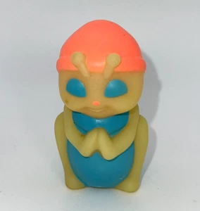 Glo Friends PRAYERBUG Worm Vintage Glow Toy Playskool Hasbro 86 RARE Prayer Bug - Bild 1 von 12