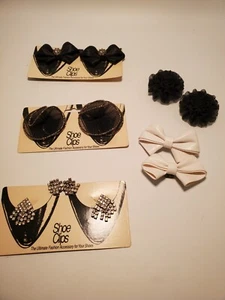 Lot of 6 pr Vintage Shoe Clips White & Black Ribbon, Bows, & Rhinestone & Cards - Picture 1 of 7