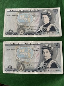 Old £5 Pound Notes Consecutive Numbers (2) - Picture 1 of 5