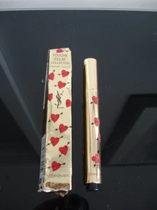 NUOVO Yves Saint Laurant Touche Eclat Radiant Touch Shade 01 Rose TATTY BOX - Foto 1 di 3