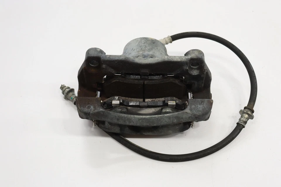 2014-2020 NISSAN ROGUE FRONT RIGHT PASSENGER SIDE DISC BRAKE CALIPER W/ HOSE OEM - Image 1 of 4