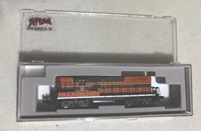 N SCALE ATLAS/48026 GN/No# EMD GP7 - Image 1 of 4