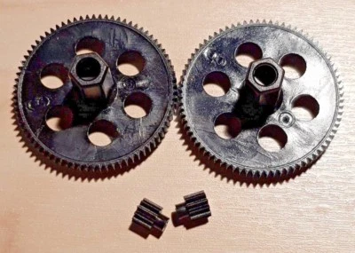 2+2 Motor- Getriebezahnrad Visuo XS809 XS809HW XS809W Faltbare RC Quadcopter  - Bild 1 von 4