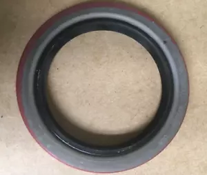 1939-42 Cadillac Oldsmobile Hydramatic Trans Front Pump Seal 8600151 made in USA - Foto 1 di 9