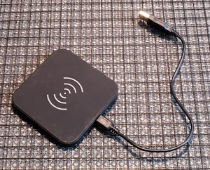 Choetech Model T511 Black Wireless Charging Pad Qi Certified 5W - Picture 1 of 3