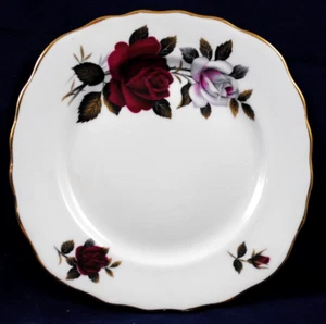COLOLOUGH Fine Bone China B 56 5 TELLER mit ROT & WEISSER ROSE Bild Made in England - Bild 1 von 6