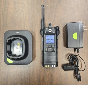 Motorola APX6000 700/800 Mhz P25 Radio cyfrowe Phase 2 TDMA kup 1-9 zestawów - Zdjęcie 1 z 4