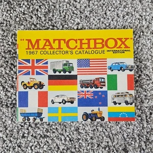 Matchbox Collectors Catalogue 1967 International Edition Guide - Picture 1 of 4