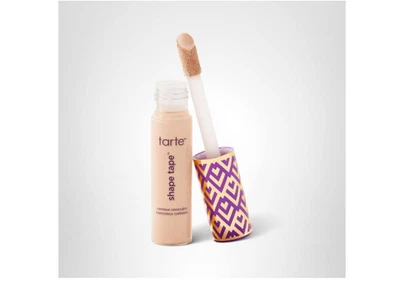 corretivo de fita em forma de tarte cobertura total 20B acabamento fosco claro para sob os olhos - Imagem 1 de 4