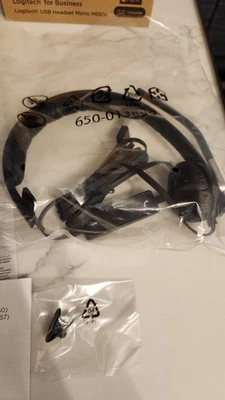 Logitech H650e Headband Headsets - Black (‎981-000513) - Image 1 of 4