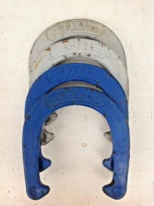 Vtg Royal Steel Pitching Horseshoes St Pierre Worcester MA USA Blue/Grey Ringer - Picture 1 of 5