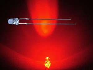 100 St. 3mm Led Leds ROT 25° Gehäuse klar 6000 mcd - Bild 1 von 1