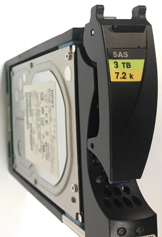 HUS72303CLAR3000 - EMC 3TB 7200 RPM SAS 3.5" HDD for VNX5100, 5200, 5300,  54... - Image 1 of 1