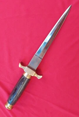 10.5" Dagger, Brass & Bone Boot/ Belt Carry with Bone Grip &  Leather Sheath.NEW - Image 1 of 4