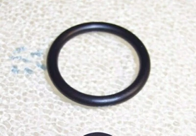 New MoPar 62- 65 Dodge Plymouth Chrysler Speedometer Pinion Gear  ADAPTER O-ring - Imagem 1 de 4