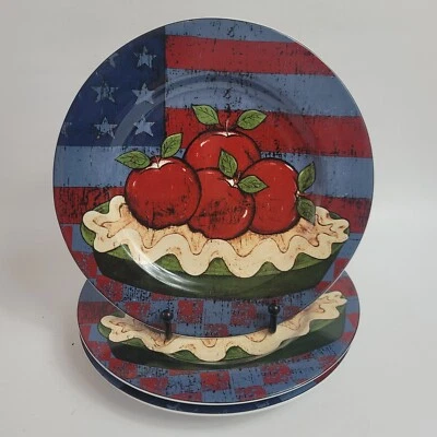 TRES platos de ensalada Sakura American as Apple Pie rojo blanco y azul diseño de pastel de manzana Foto 1 de 4