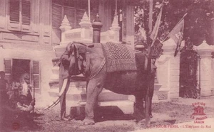 Pnom-Penh - L'Eléphant du Roi Cambodge Cambodia Indochine Ropauté Asie Indochina - Picture 1 of 2